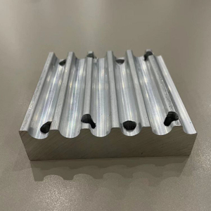 Perforación de extrusión de placa base de aluminio Placa de montaje de aluminio